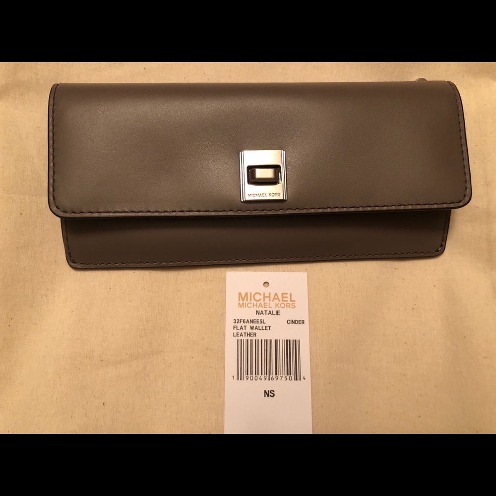 Michael Kors Natalie Flat Leather Wallet